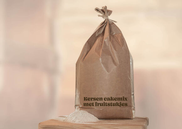 Kersen cakemix met fruitstukjes | bakgezond.nl.jpg